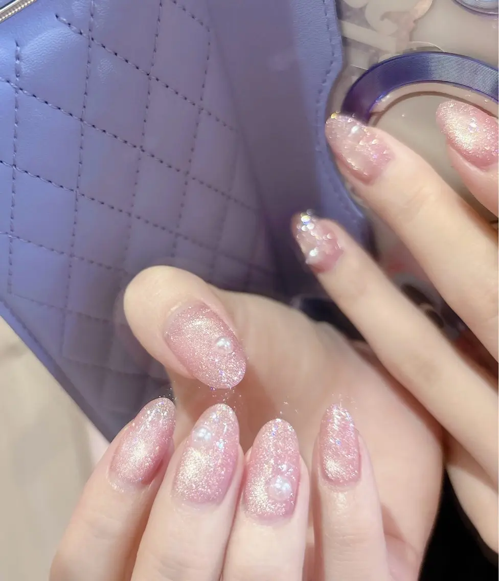 ネイル キラキラネイル マグネットネイル ハンドネイル FLARE NAIL フレアネイルのネイルデザイン