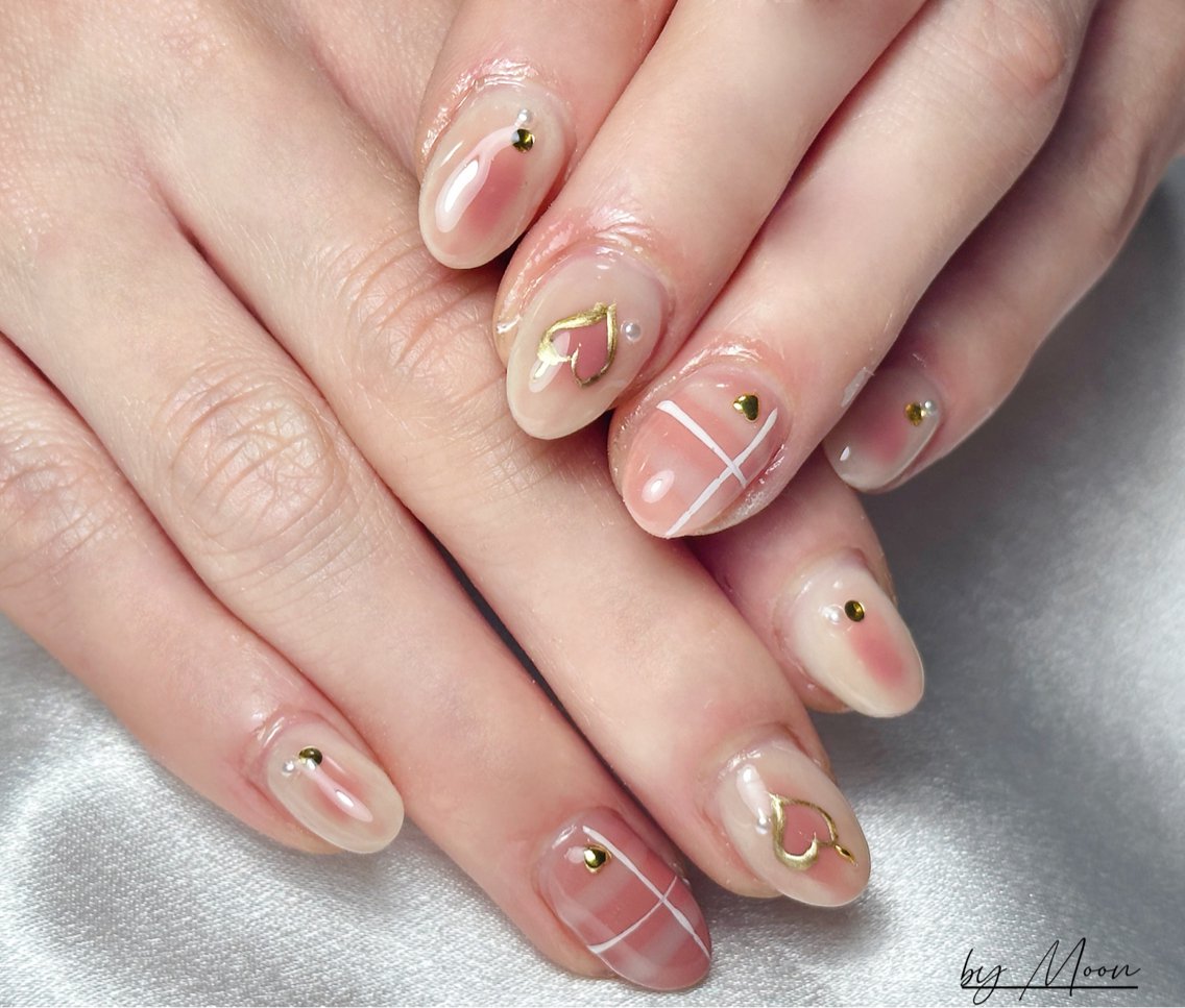 ネイル Moon Nailsのネイルデザイン
