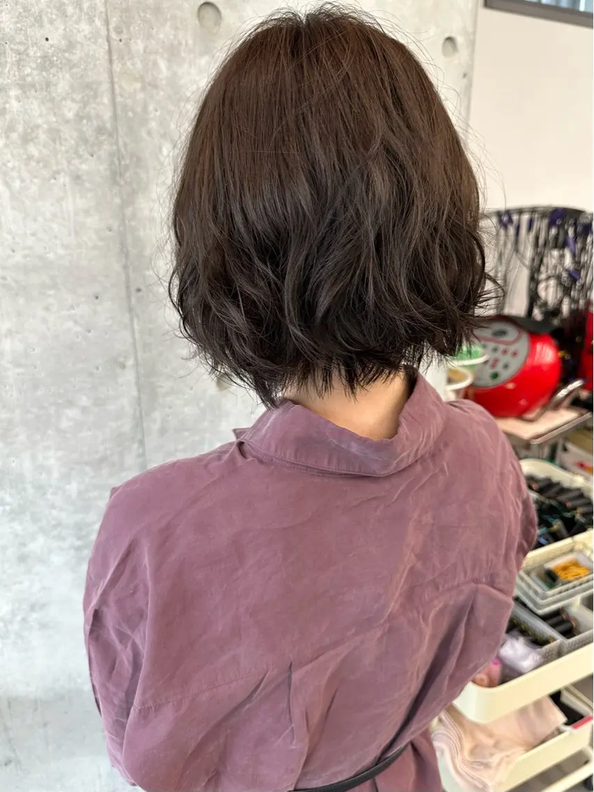 ミディアム ショートボブ ミディアムパーマ ボブ 縮毛矯正 カット ヘッドスパ ボブ/ゆるふわ ボブパーマ/とういのヘアスタイル
