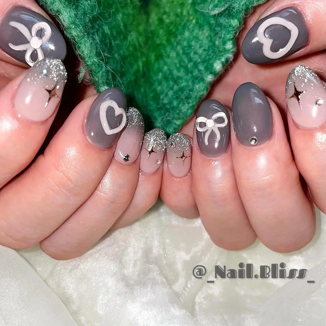 ネイル フラッシュネイル 持ち込み ハンドネイル NAIL BLISSのネイルデザイン