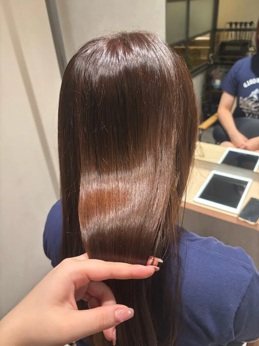 ロング トリートメント 有村 梨桜のヘアスタイル