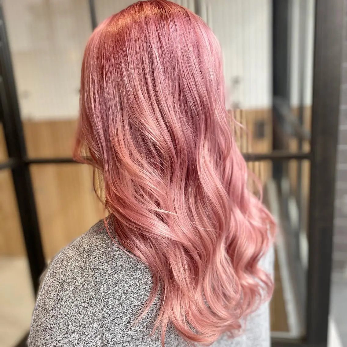 ロング カラー ハイトーンカラー ピンクカラー カット ヘアカラー ボブ/ハイトーン 福生Radix 下田のヘアスタイル
