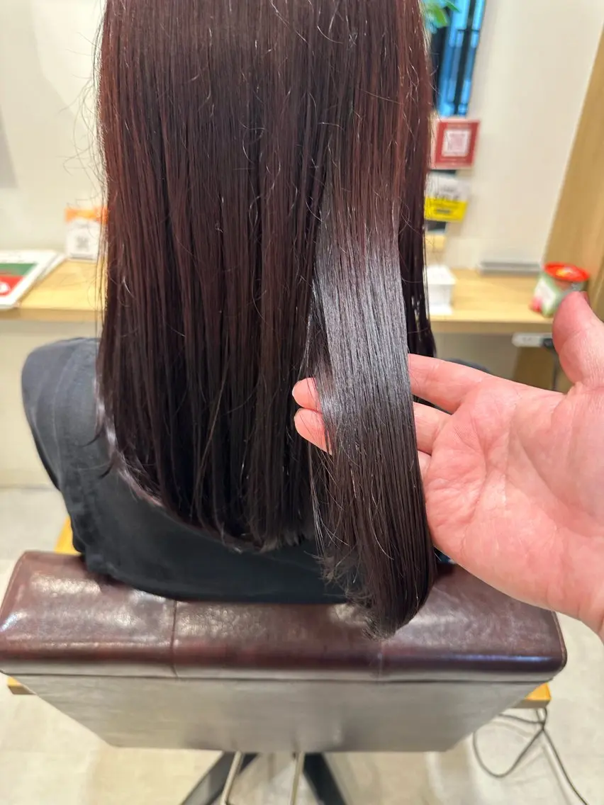 ミディアム カラー ボルドーカラー ヘアカラー Truth上谷綾子/ 名古屋市北区/黒川駅のヘアスタイル