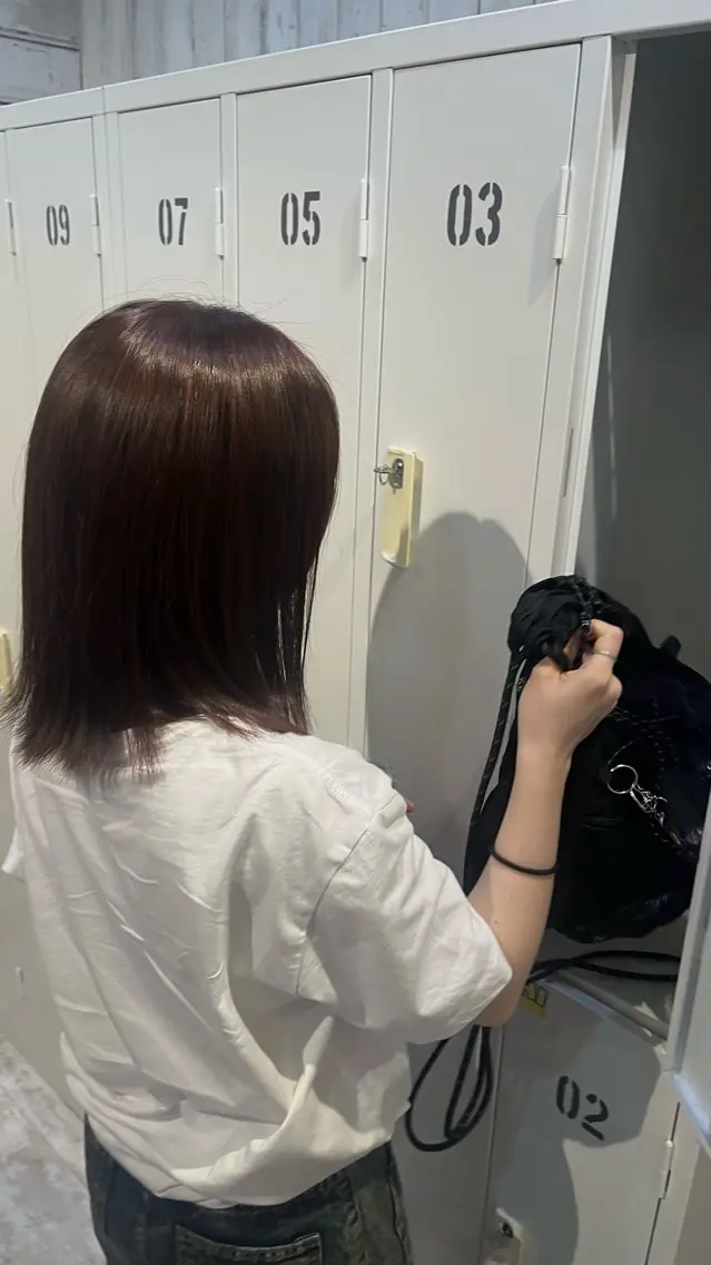 one color + treatment🧴treatmentでツヤツヤサラサラhairに🫧🥣🎶の写真
