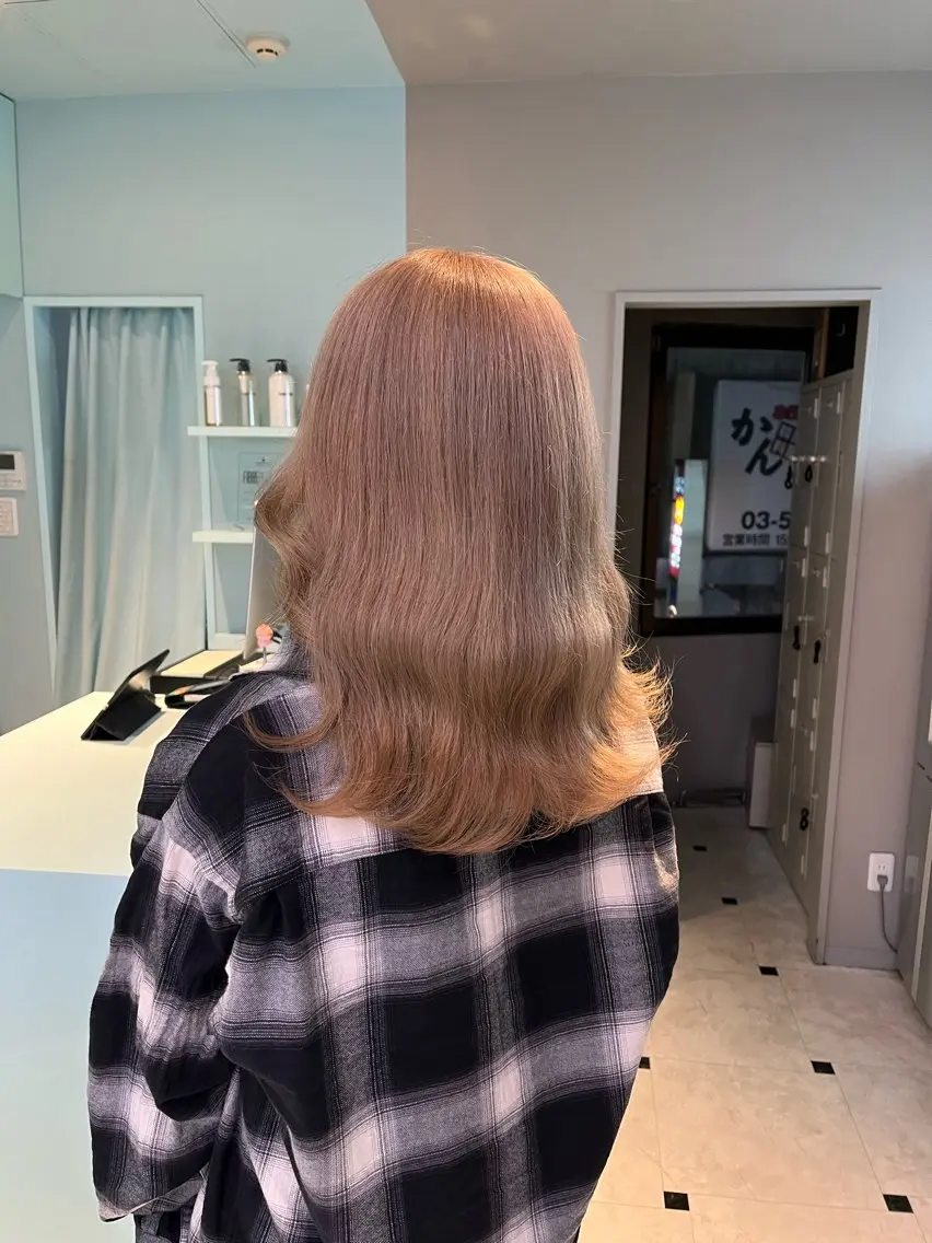 ミディアム カラー ヘアカラー トリートメント ブリーチカラー 🩵MIZUKIのヘアスタイル