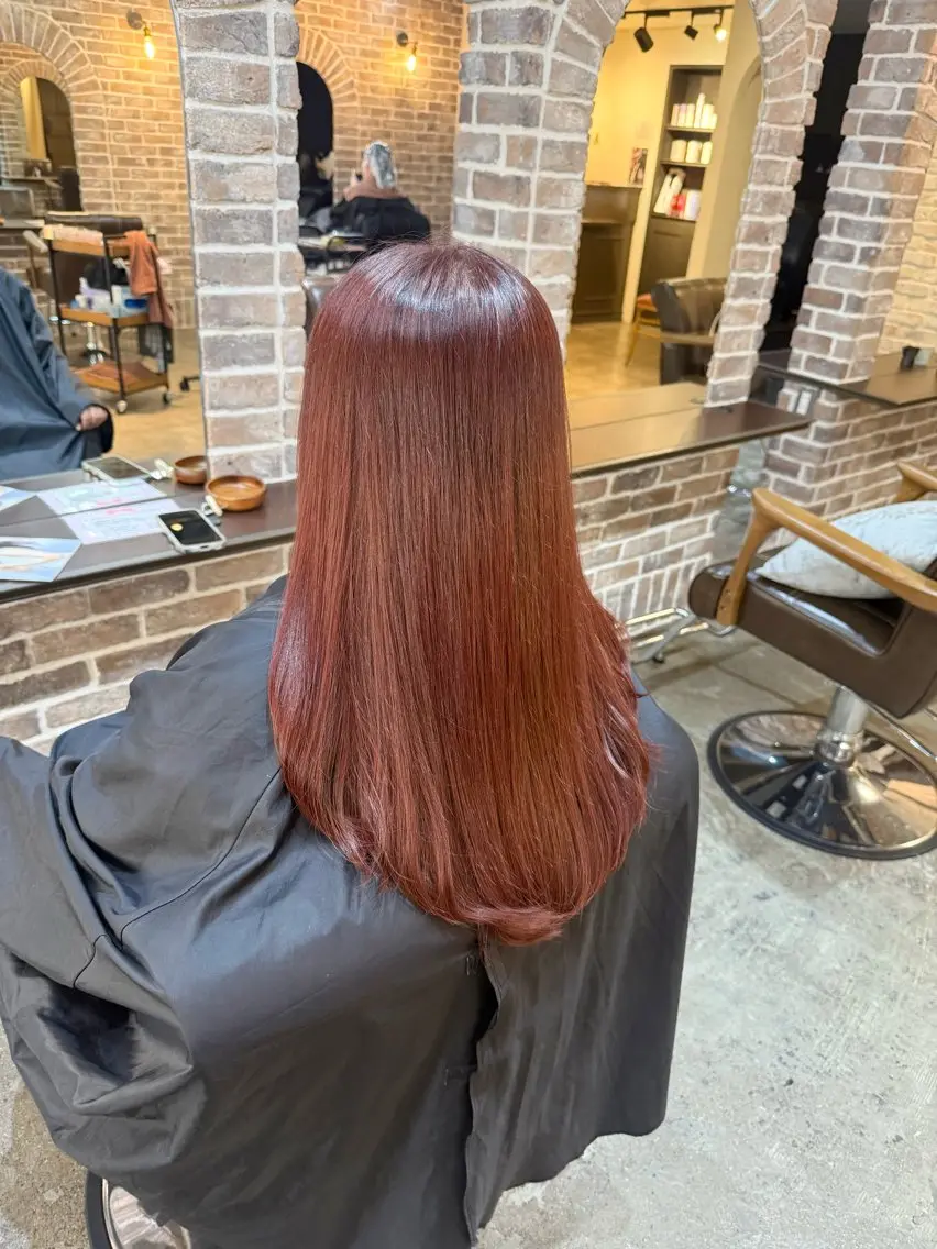 ロング カラー ブリーチ ブラウンカラー ブリーチなしカラー レッドカラー レッドブラウン 艶カラー/インナー /グラデ/大西小百合のヘアスタイル