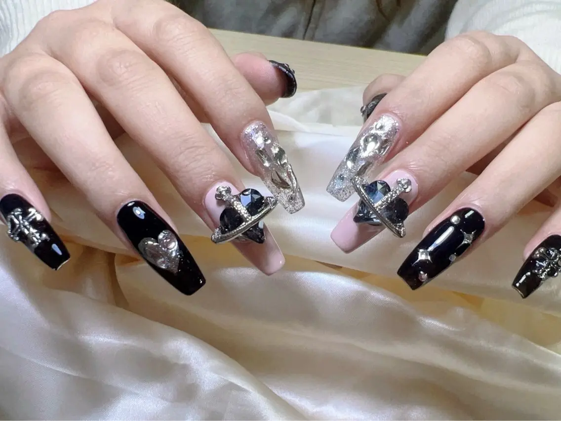 ネイル Chie naildesignのネイルデザイン