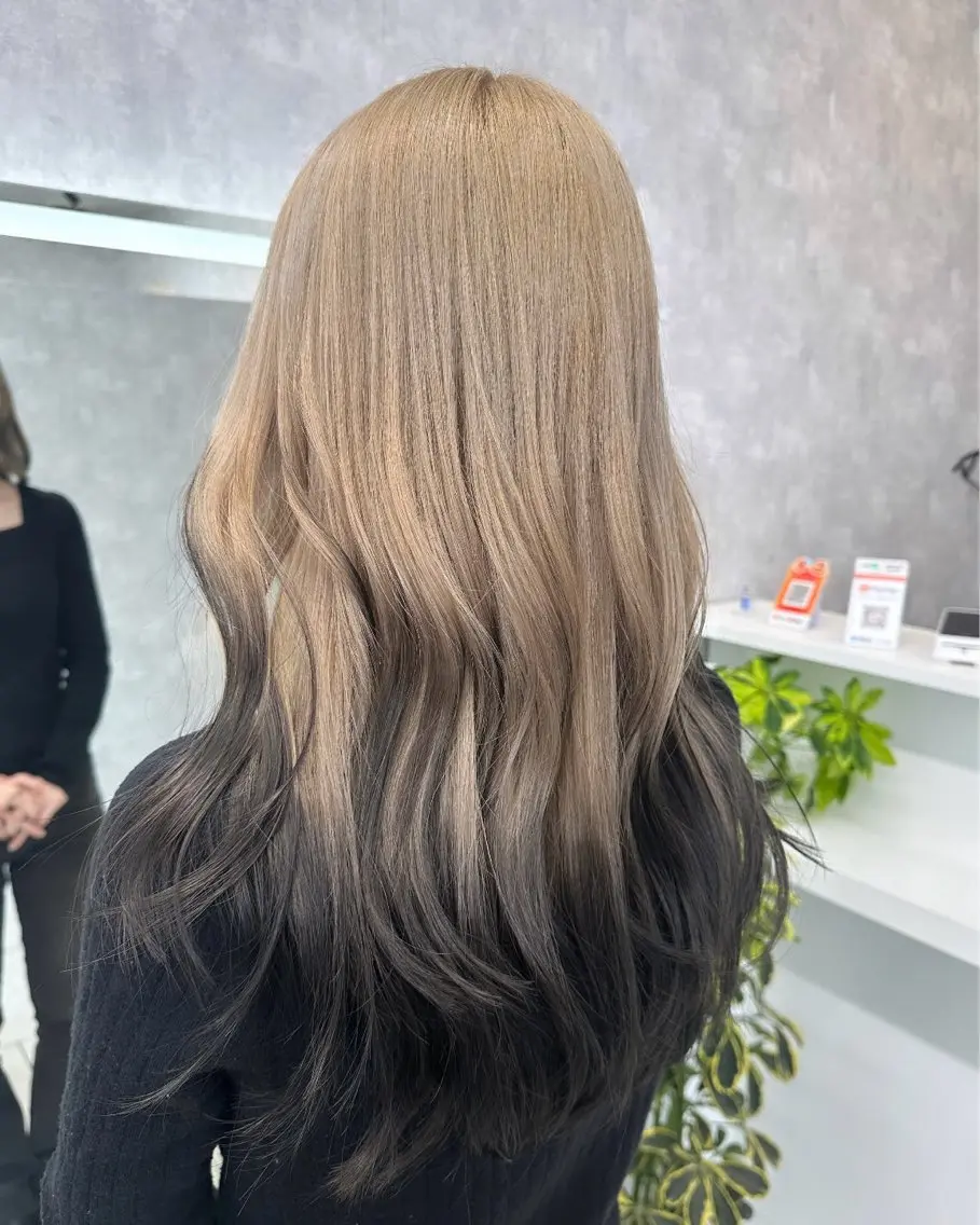 ロング ヘアカラー トリートメント MAKI🦋 GRANDE Lyのヘアスタイル