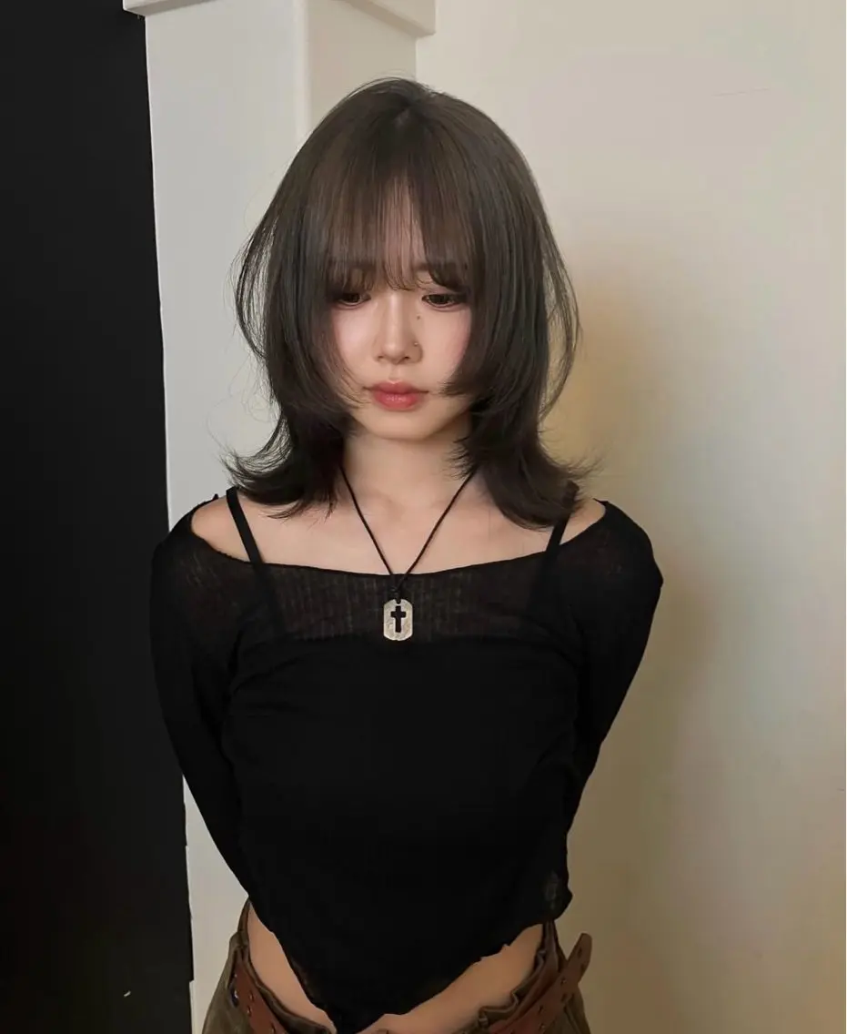 ミディアム ヘアカラー トリートメント Hanaka🪷 ニュアンス×レイヤーのヘアスタイル