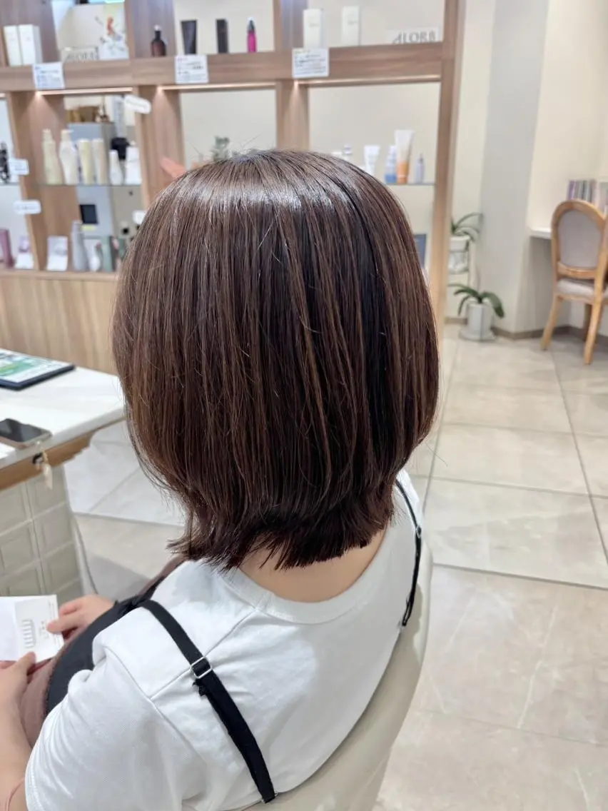 《🎀レディース（ボブ、ショートボブ限定）🎀》カット（3センチ以上）➕透明感ワンカラー🌈✨の写真