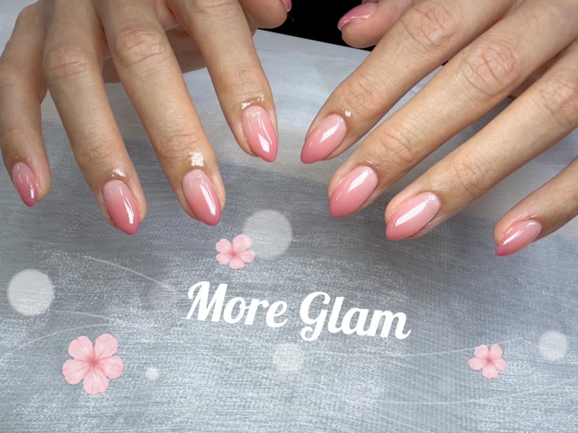 ネイル 長さ出し フットネイル フレンチネイル ジェルネイル ガラスフレンチ More Glam 池袋東口店のネイルデザイン