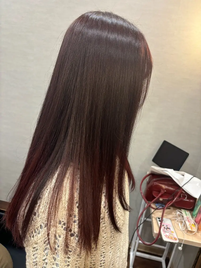 ロング Circus 石原愛里のヘアスタイル