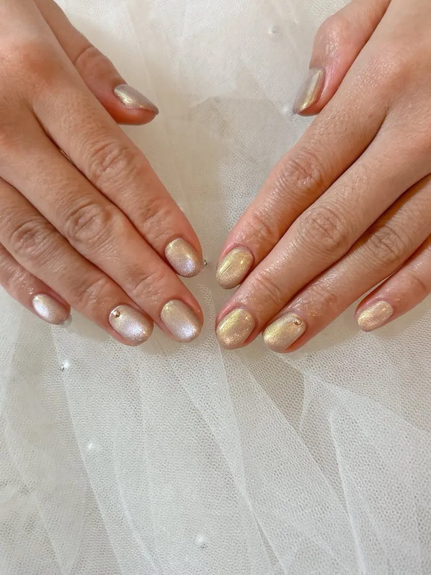 ネイル マグネットネイル マグネットワンカラー ワンカラーネイル Bloom Nail Salonのネイルデザイン