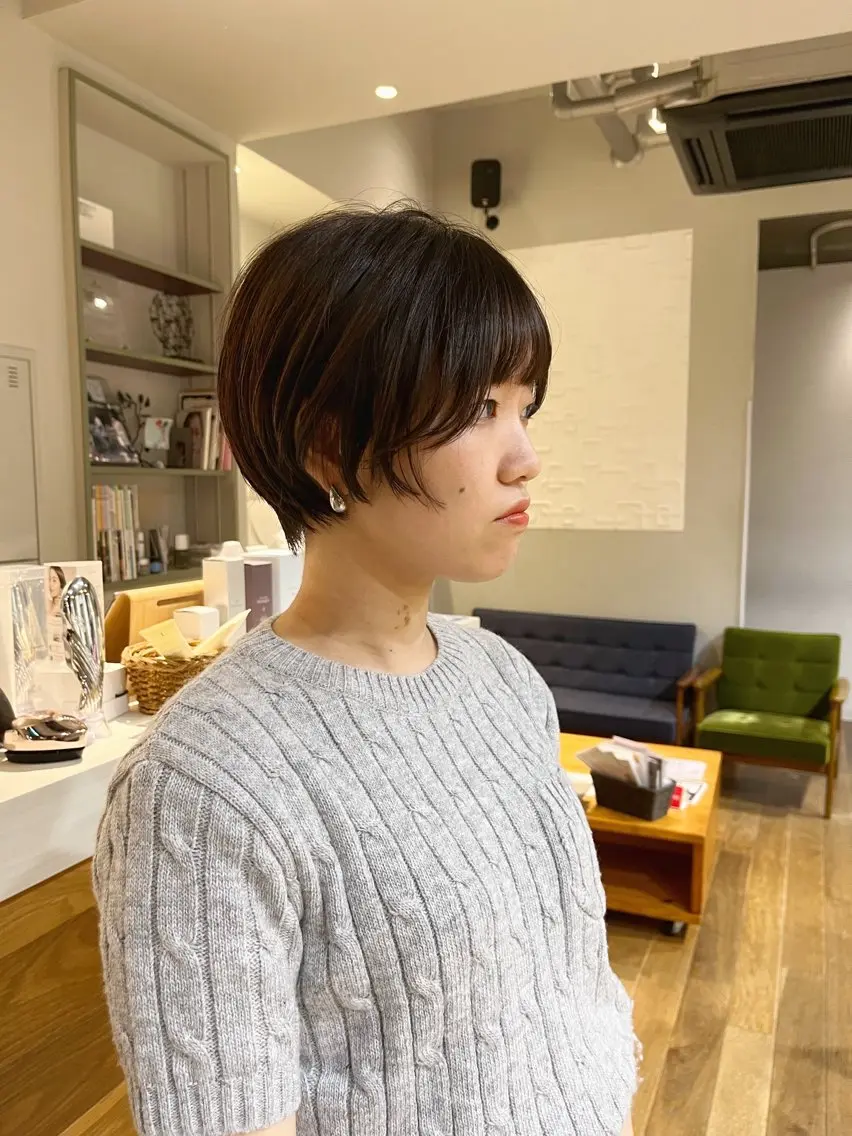 ショート ハンサムショート ショートヘア かわい りほのヘアスタイル