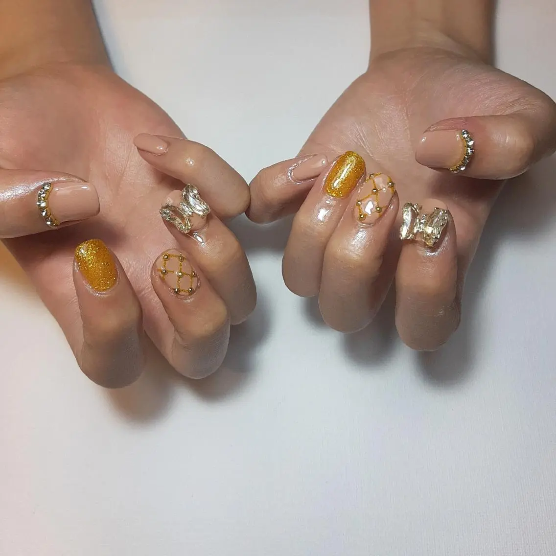 ネイル ブライダルネイル owlnail /持込みデザイン専門のネイルデザイン