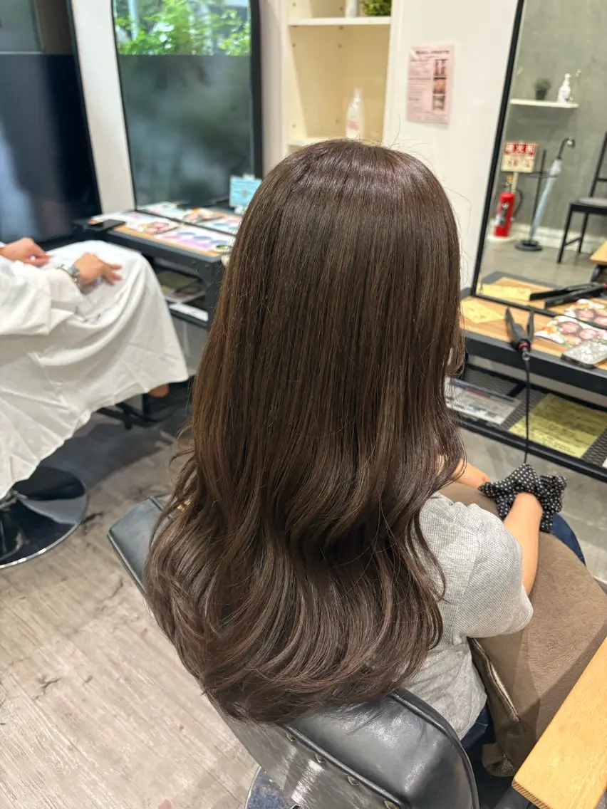 ロング ヘアカラー cocotteひな /カラーモデル🌼のヘアスタイル