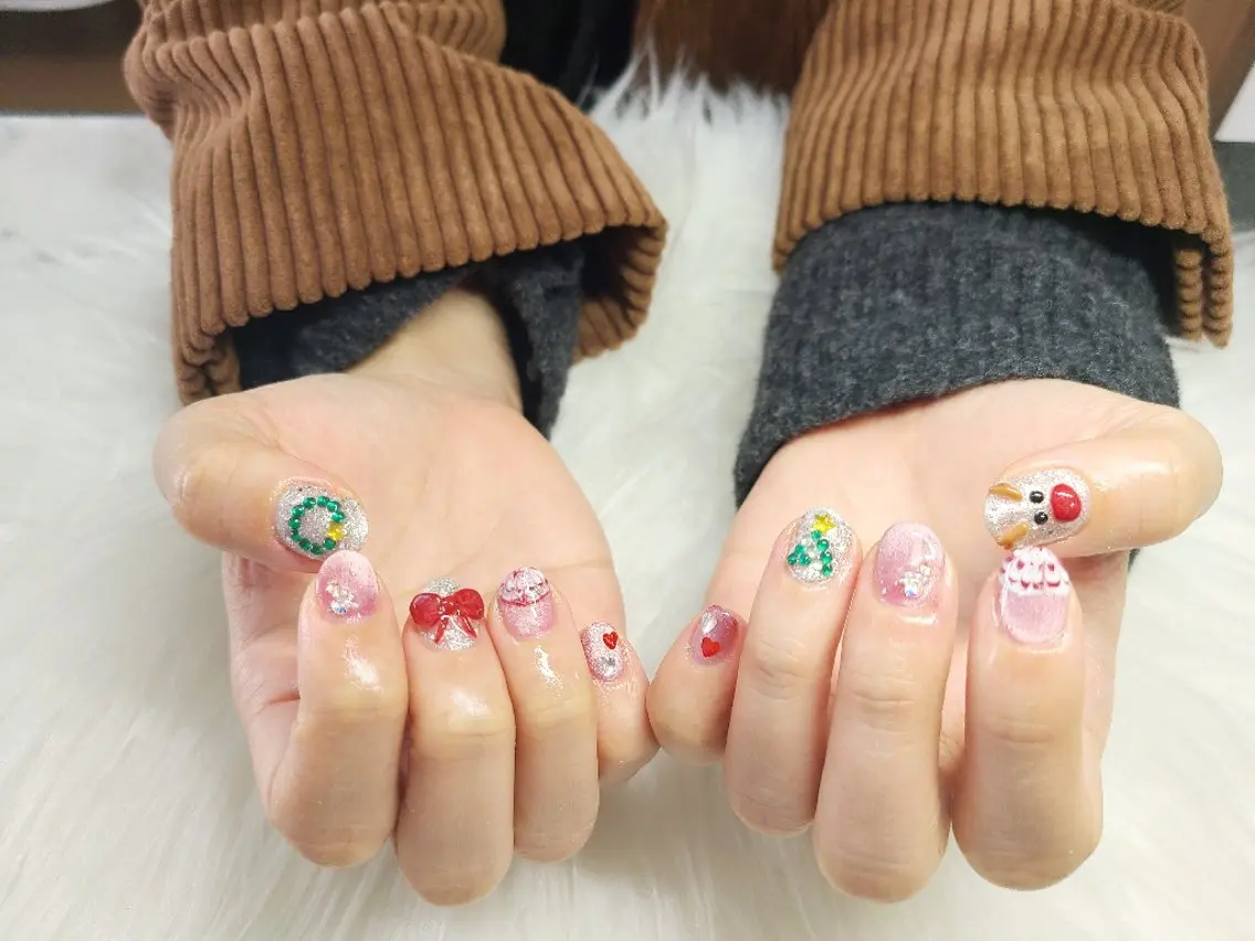 ネイル Lily Eye&Nailのネイルデザイン