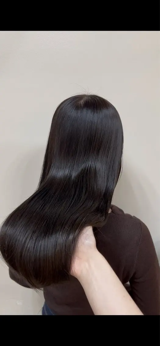 ロング カラー ラベンダーカラー ヘアカラー トリートメント ヘッドスパ カラーモデル募集中 🤍中島朱音🤍のヘアスタイル