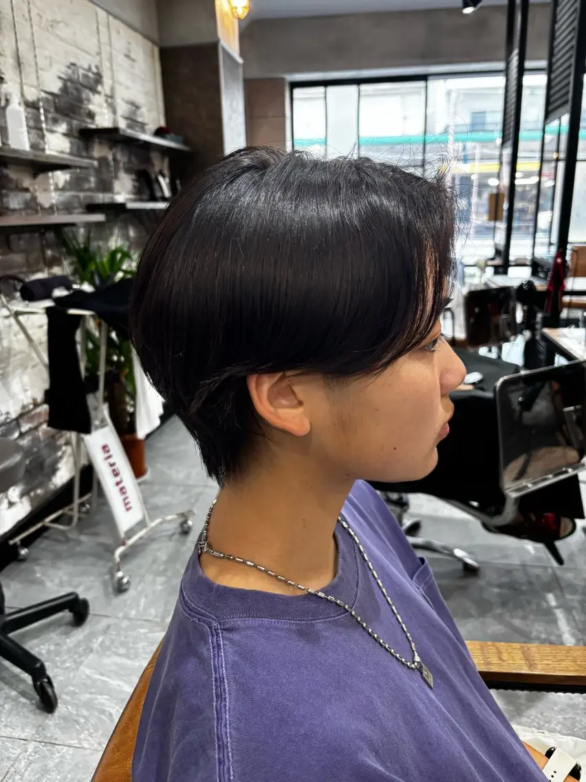 ショート 大人可愛い🧸 艶髪✨かおるのヘアスタイル