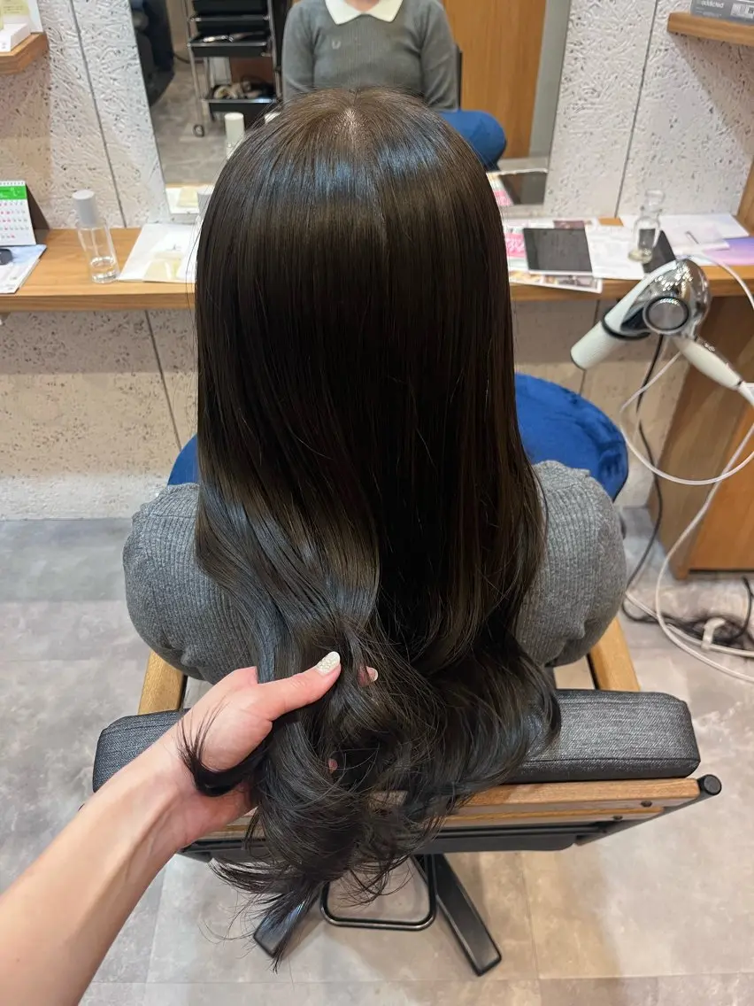 ロング カラー カット トリートメント ロングレイヤー 🤍山内　飛鳥🤍のヘアスタイル