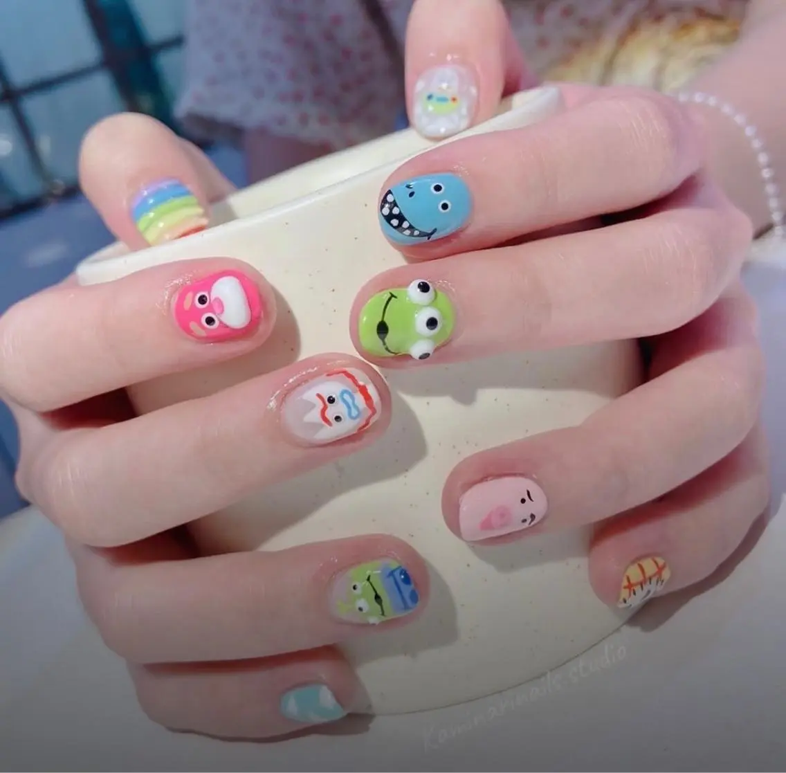 ネイル ハンドネイル Tina Nailstudioのネイルデザイン