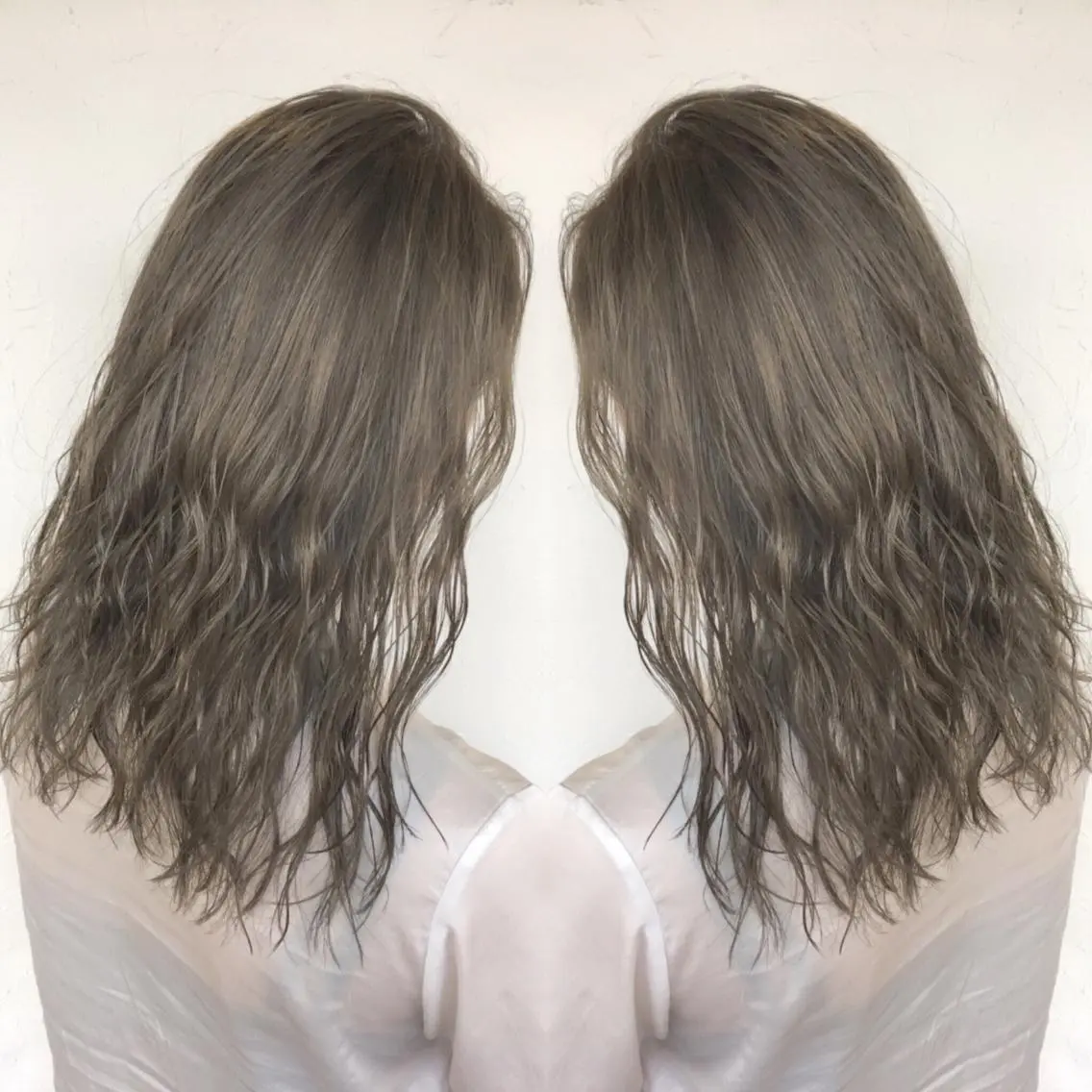 セミロング カラー パーマ ヘアアレンジ グレージュ エグチ アキラのヘアスタイル
