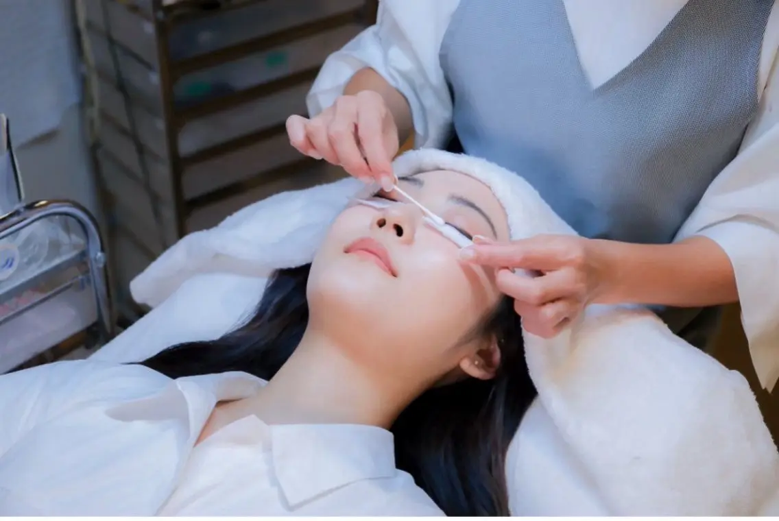 マツエク・マツパ NAZ  表参道 gajaの眉毛・アイブロウイメージ