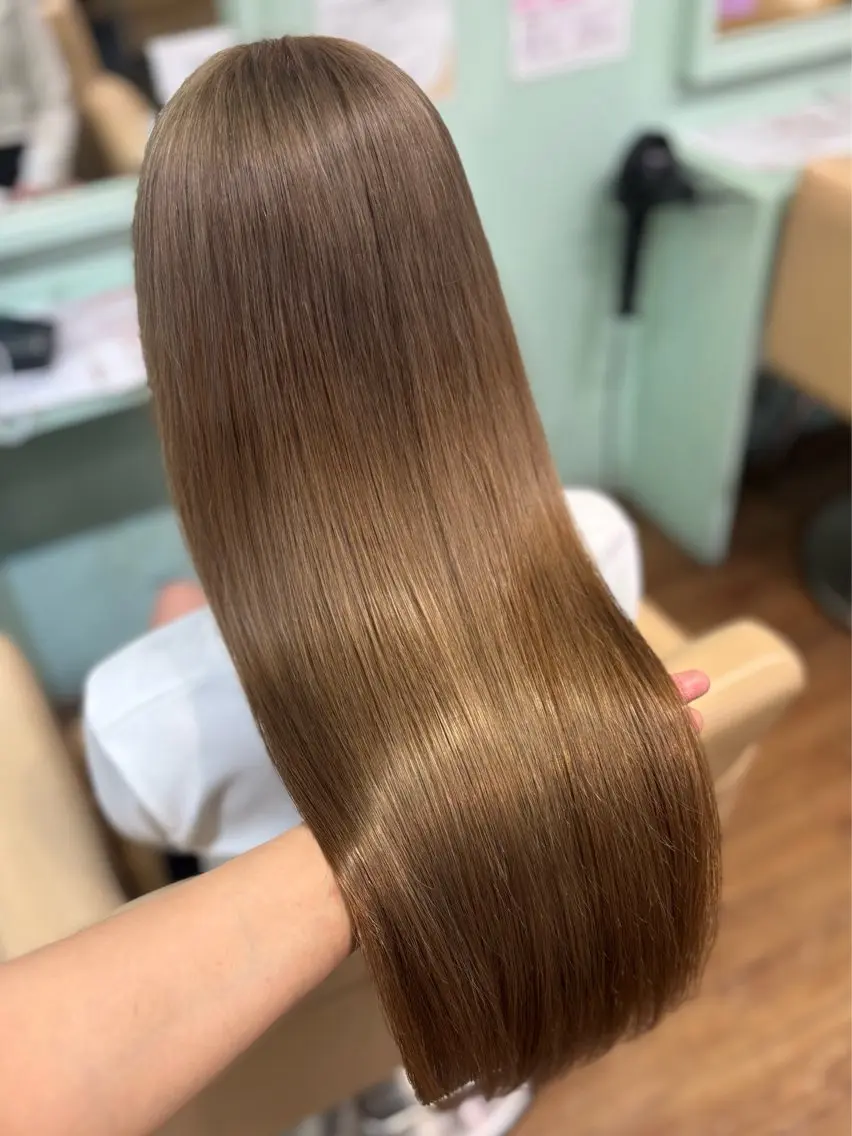 ロング ヘアカラー 🍒ねね/ 似合わせカラー🍒のヘアスタイル