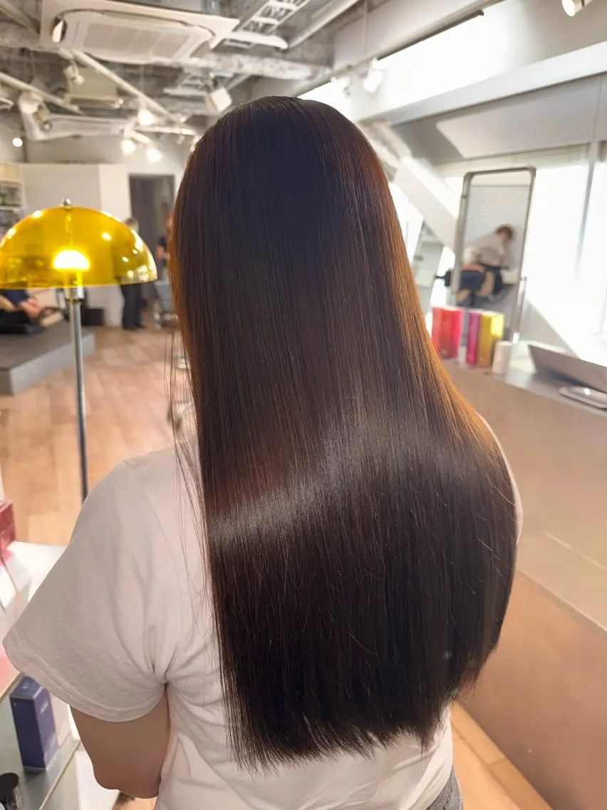【透明感カラー×うる艶トリートメント🫧】艶髪に仕上げます✨の写真