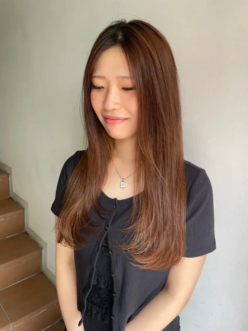 ロング ヘアカラー ミルクティーベージュ レイヤー/あげは🎀のヘアスタイル