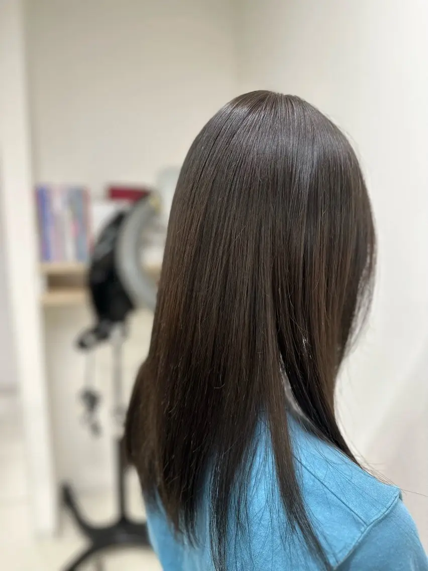 カラー ブラウンカラー ダークブラウン EARTH八幡西店 misatoのヘアスタイル