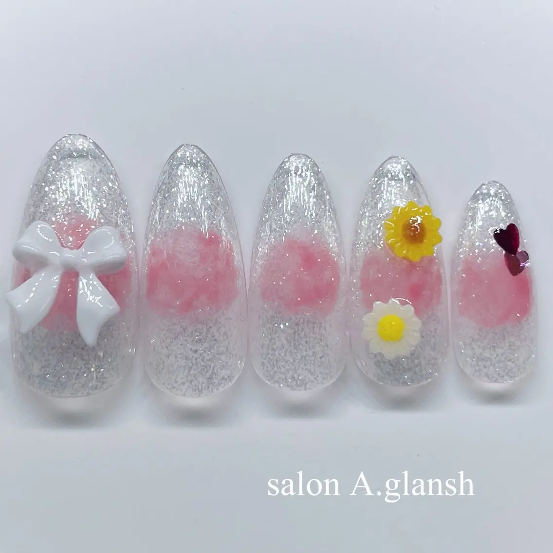 ネイル ハンドネイル 肌質改善salon♪ 効果がわかる♪南森町のエステ・リラクイメージ