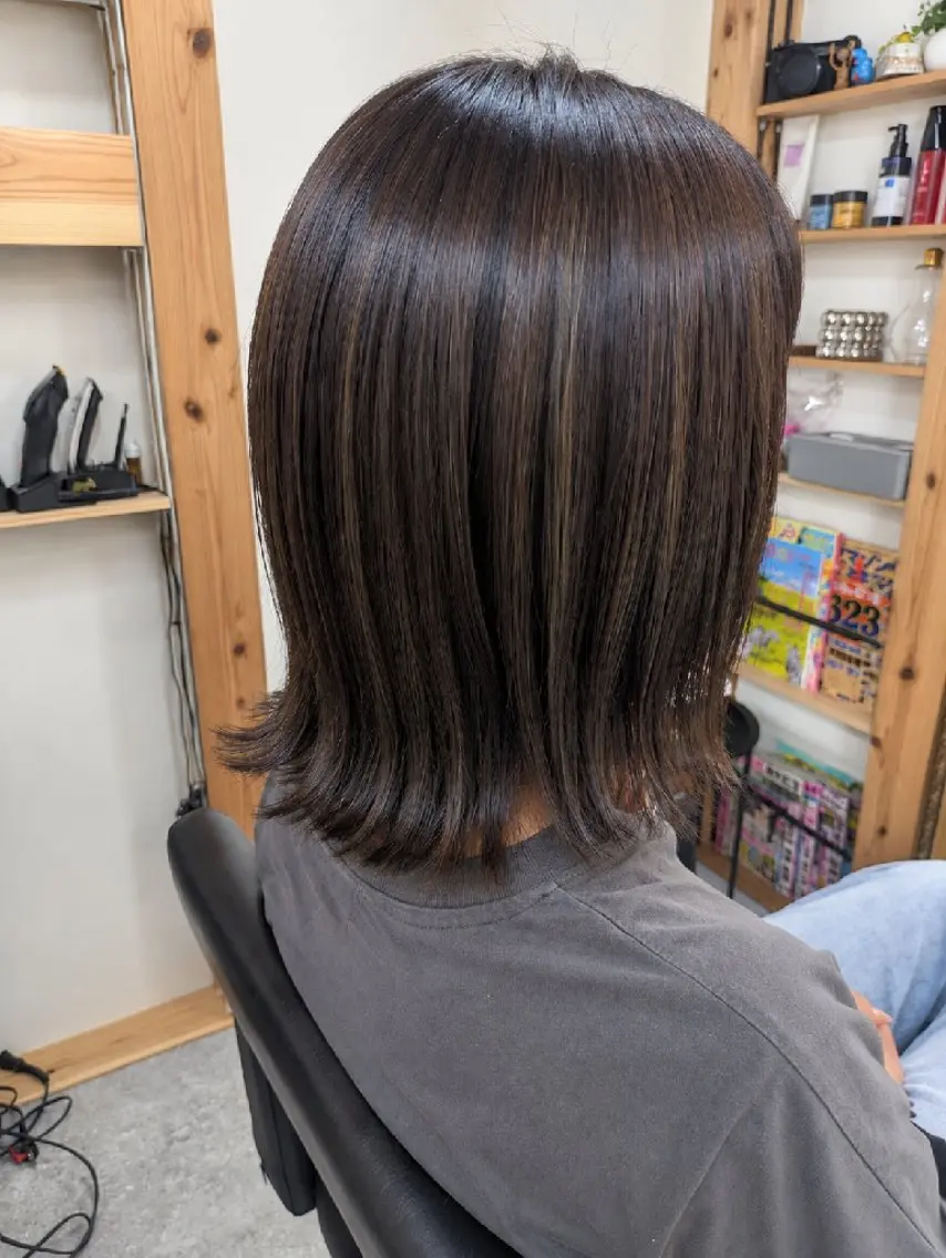ミディアム カット ヘアカラー トリートメント 浜松/篠原町 ハリコシ艶カラーのヘアスタイル