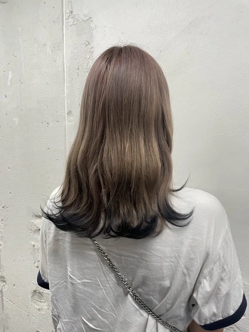 セミロング カラー シールエクステ バレイヤージュ ミストバング ベージュカラー ダブルカラー ヘアカラー 🧡艶髪/エクステ 🫧🧡YUKI❄️のヘアスタイル
