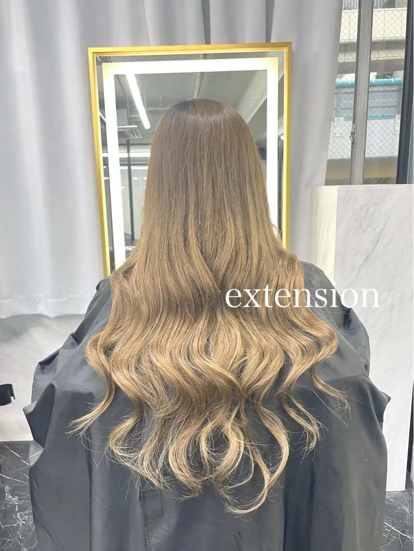ロング カラー ヘアカラー エクステ エクステ🩵ブリーチ 韓国ヘア🩵KAEのヘアスタイル
