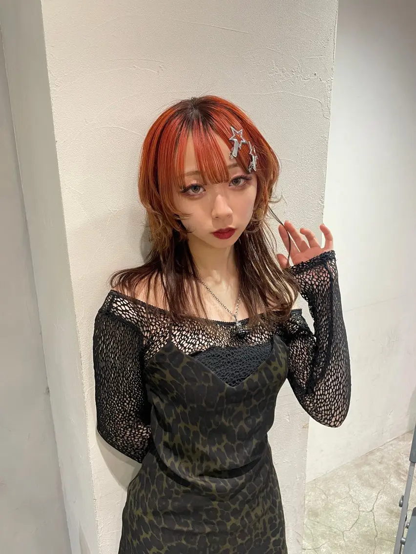 カラー ヘアカラー 派手髪デザイン なかむらるか🐬💞のヘアスタイル