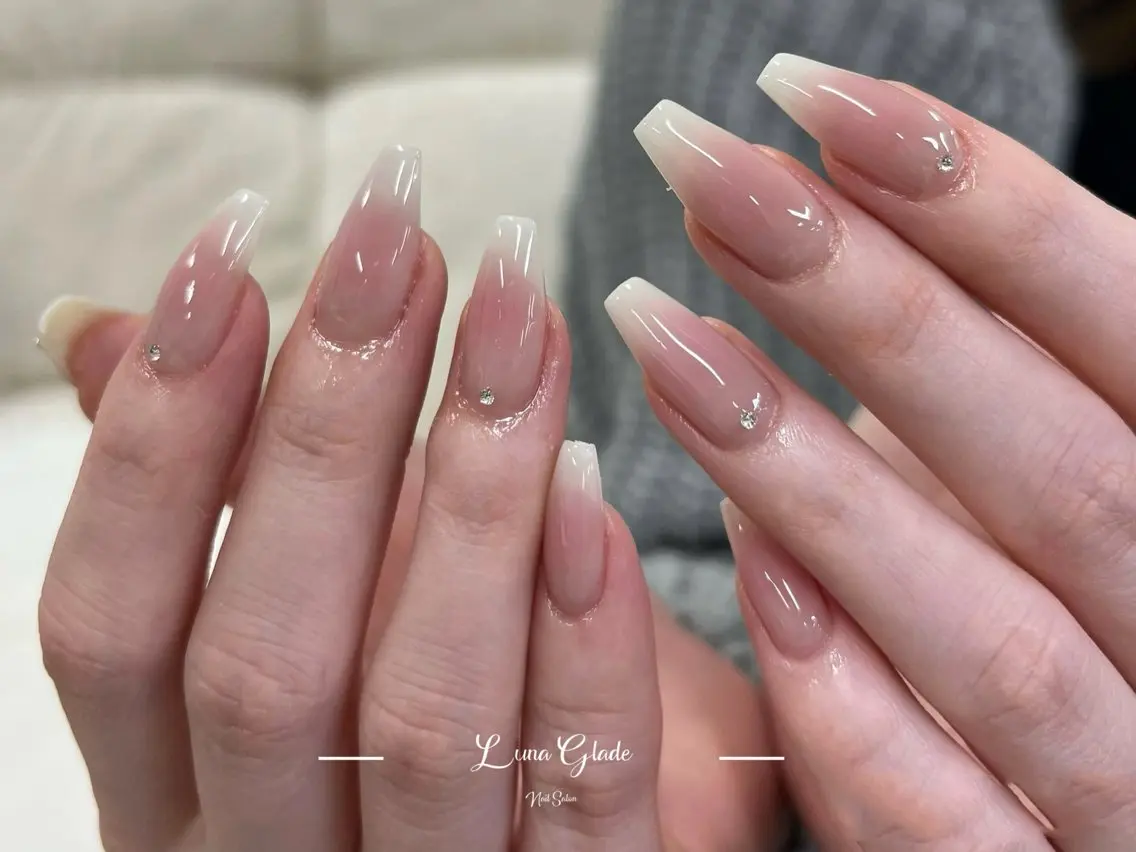 ネイル ハンドネイル Luna Gladeのネイルデザイン