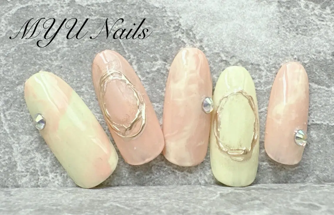 ネイル ジェルネイル 持ち込み ニュアンスネイル パラジェル ニュアンスネイル🌈 MYU Nailsのネイルデザイン