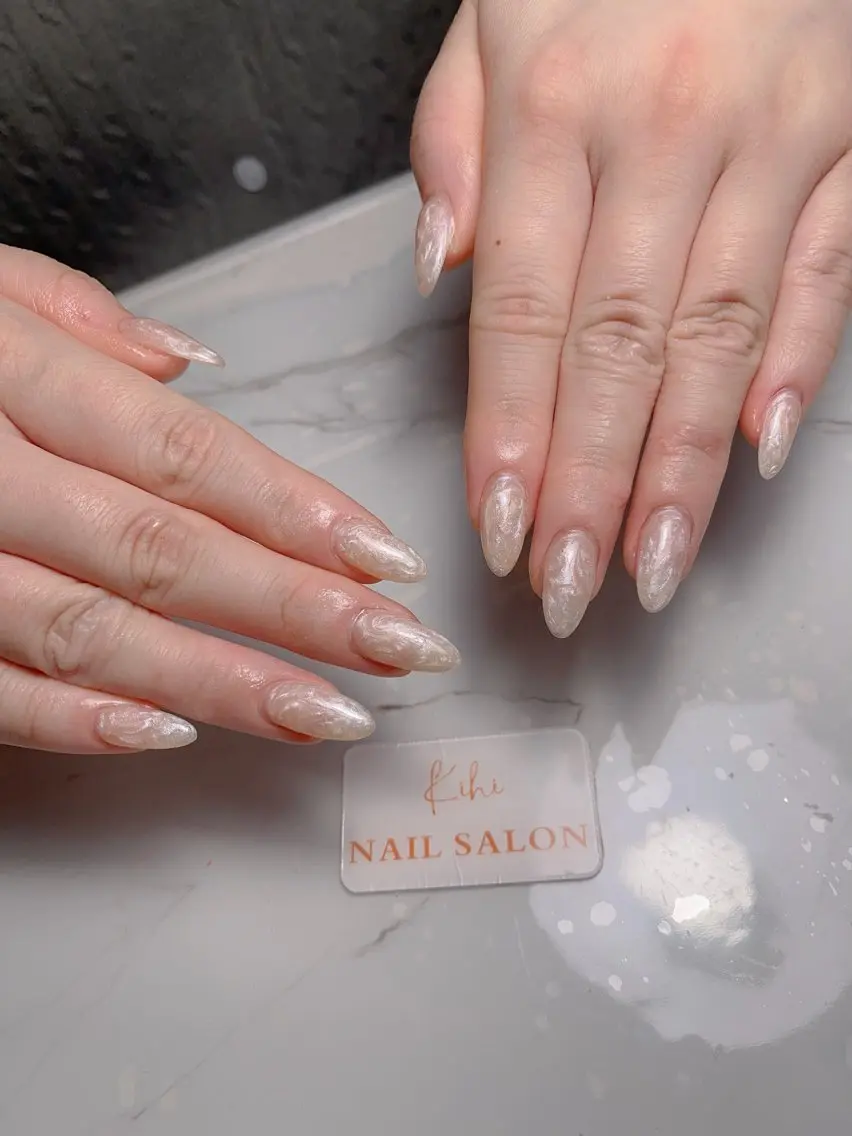 ネイル アートネイル フレンチネイル ジェルネイル グラデーション 韓国ネイル ハンドネイル ハンドケア さくら💮💮 【オフ無料】のネイルデザイン