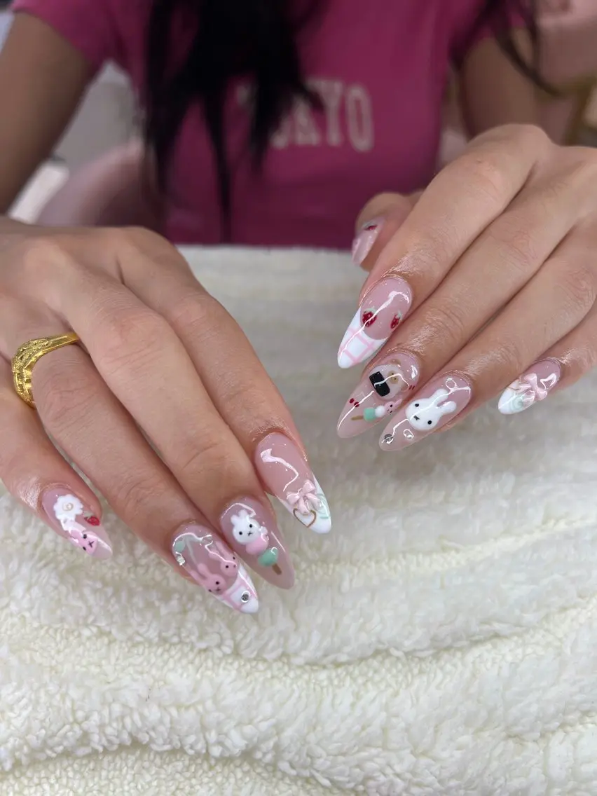 ネイル Sakura Nailsのネイルデザイン