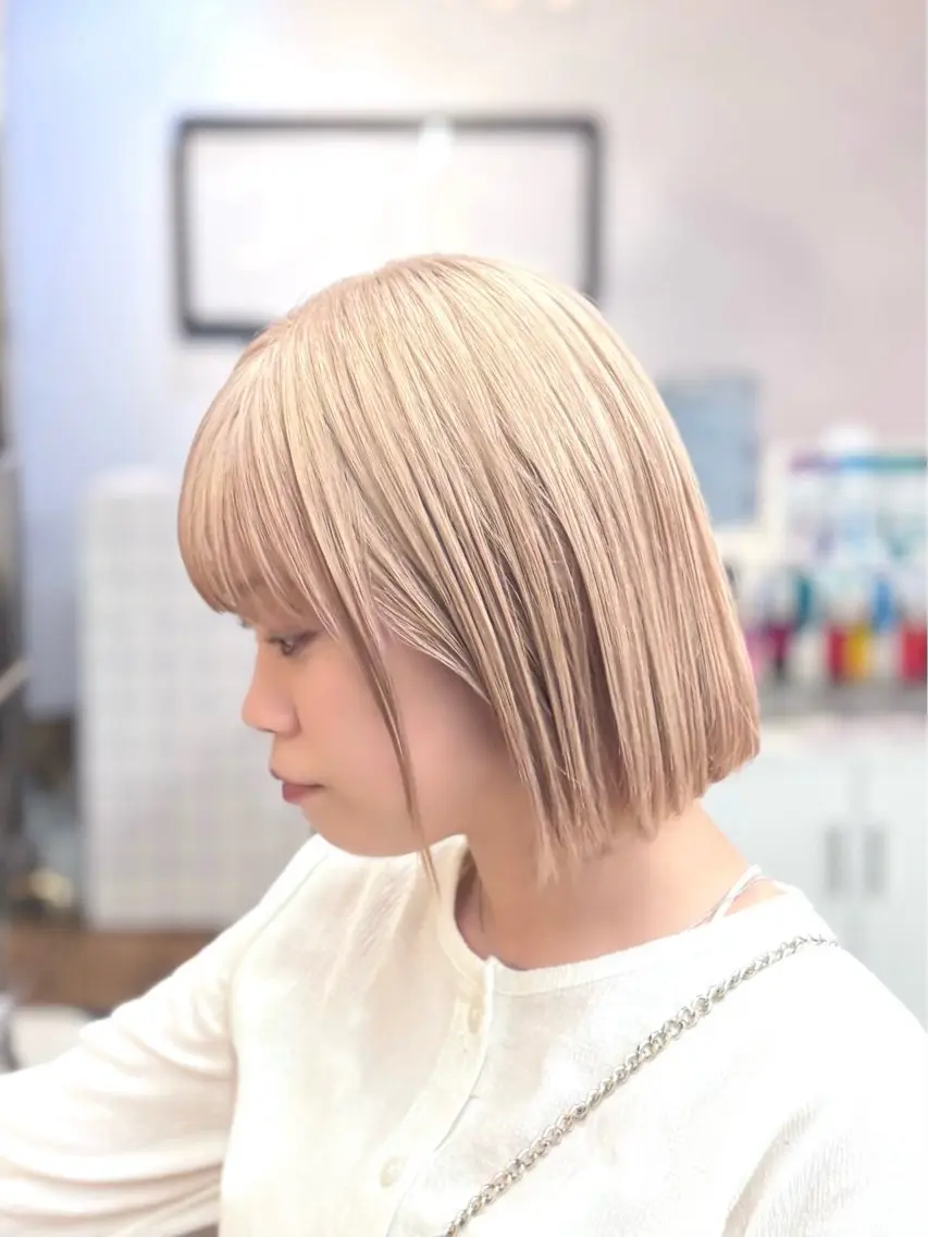 ショート カラー ベージュカラー ブリーチ ケアブリーチ 透明感カラー ダブルカラー カット ヘアカラー 🕊️カズヤ/ ハイトーン🕊️のヘアスタイル