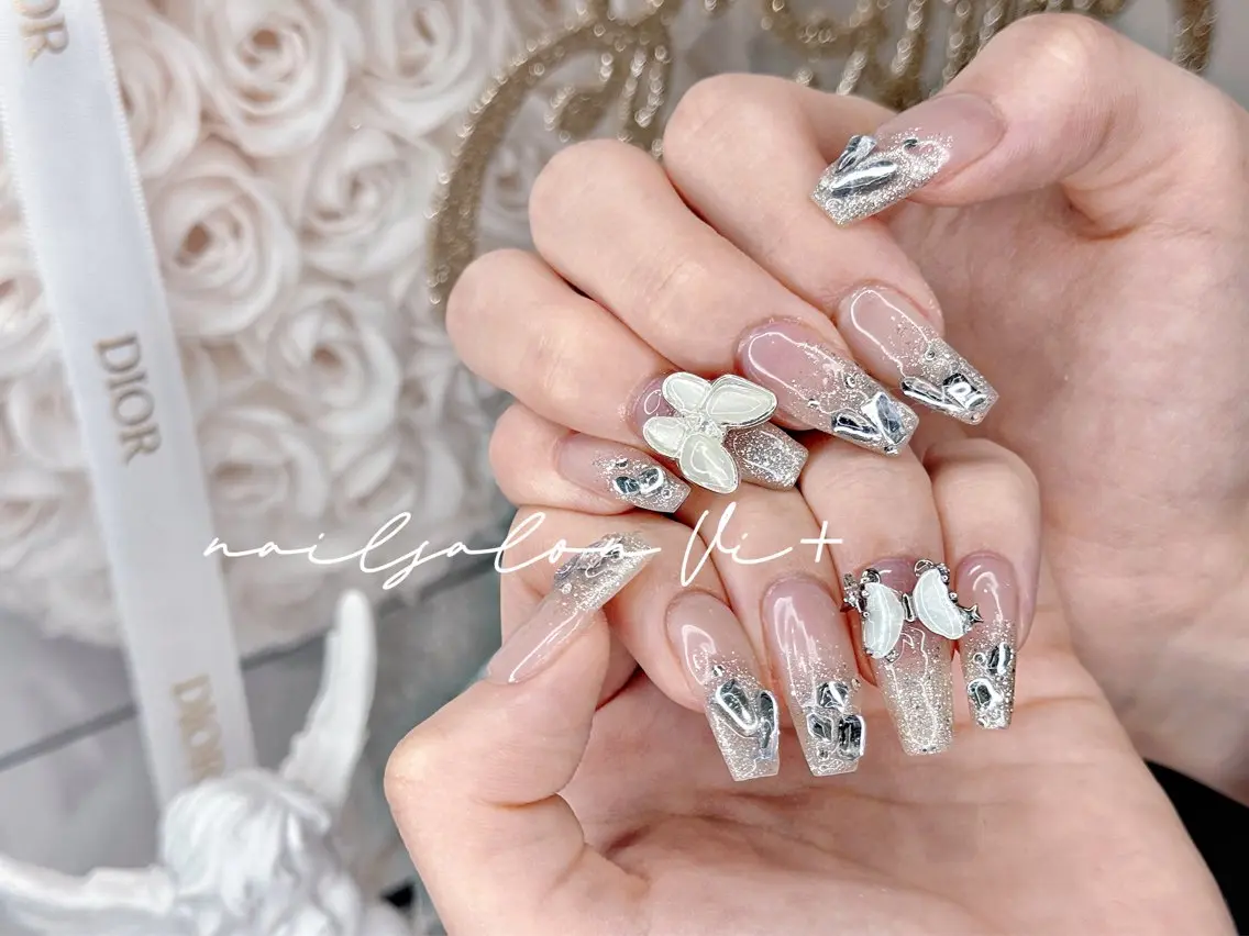 ネイル ハンドネイル ✨Nailsalon Vi+✨のネイルデザイン