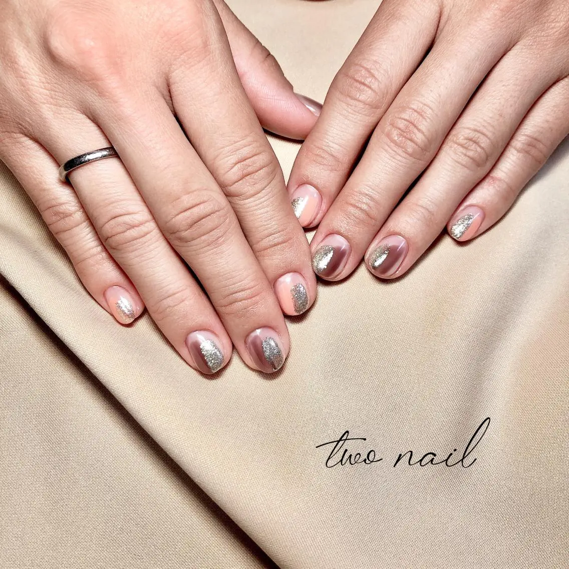 ネイル アートネイル フットネイル ハート ニュアンスネイル ホワイト two nailのネイルデザイン