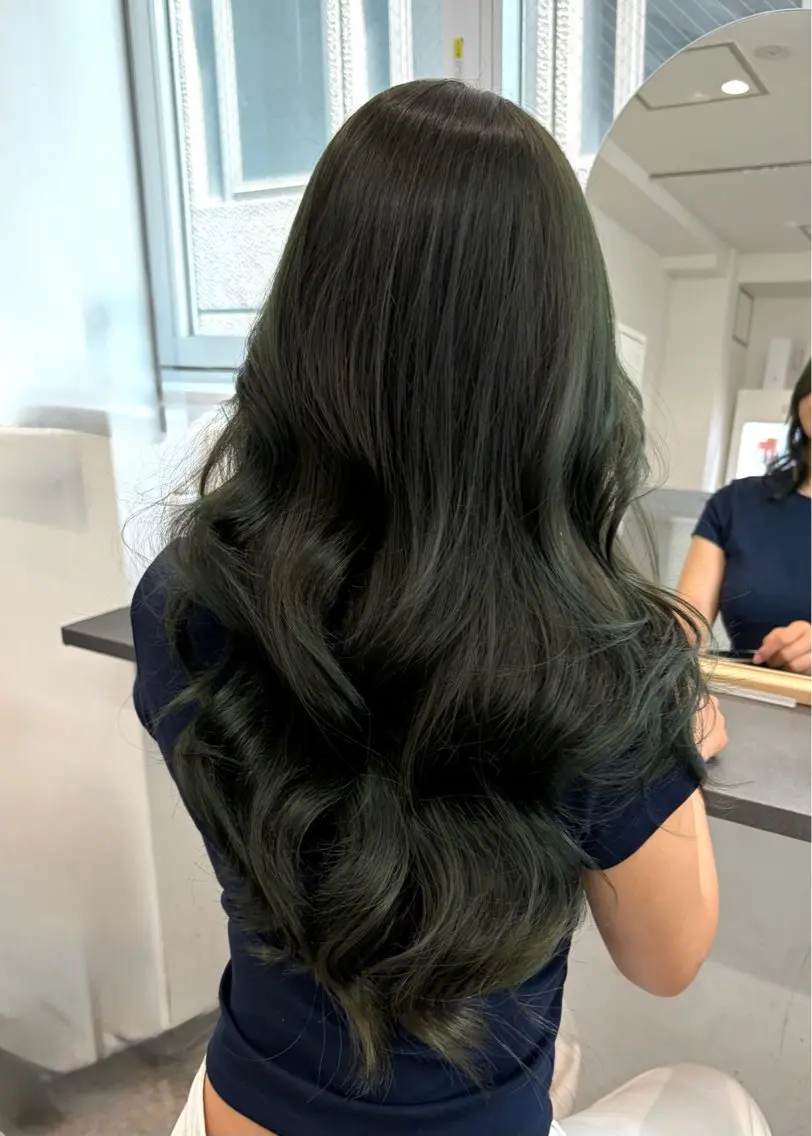 ロング カラー オリーブカラー レイヤーカット カット ヘアカラー トリートメント Hiyori/透明感 /レイヤー/顔周りのヘアスタイル