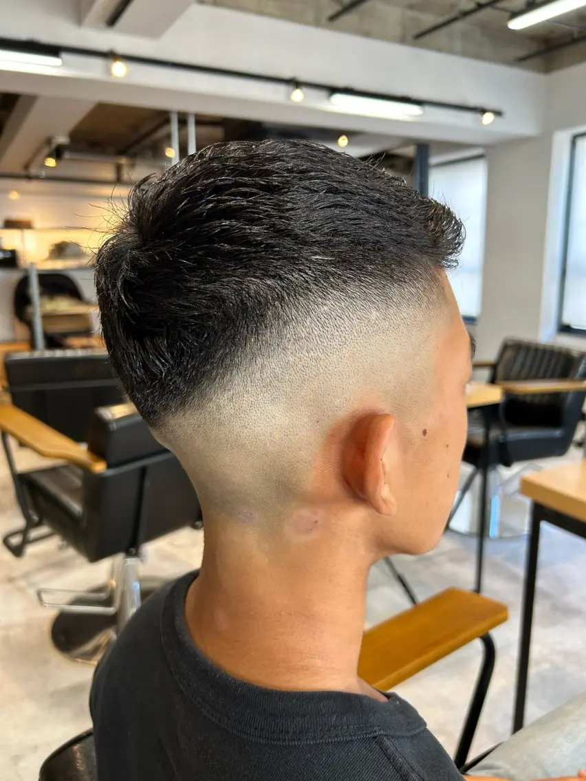 ショート メンズ カット 相澤 拳のヘアスタイル