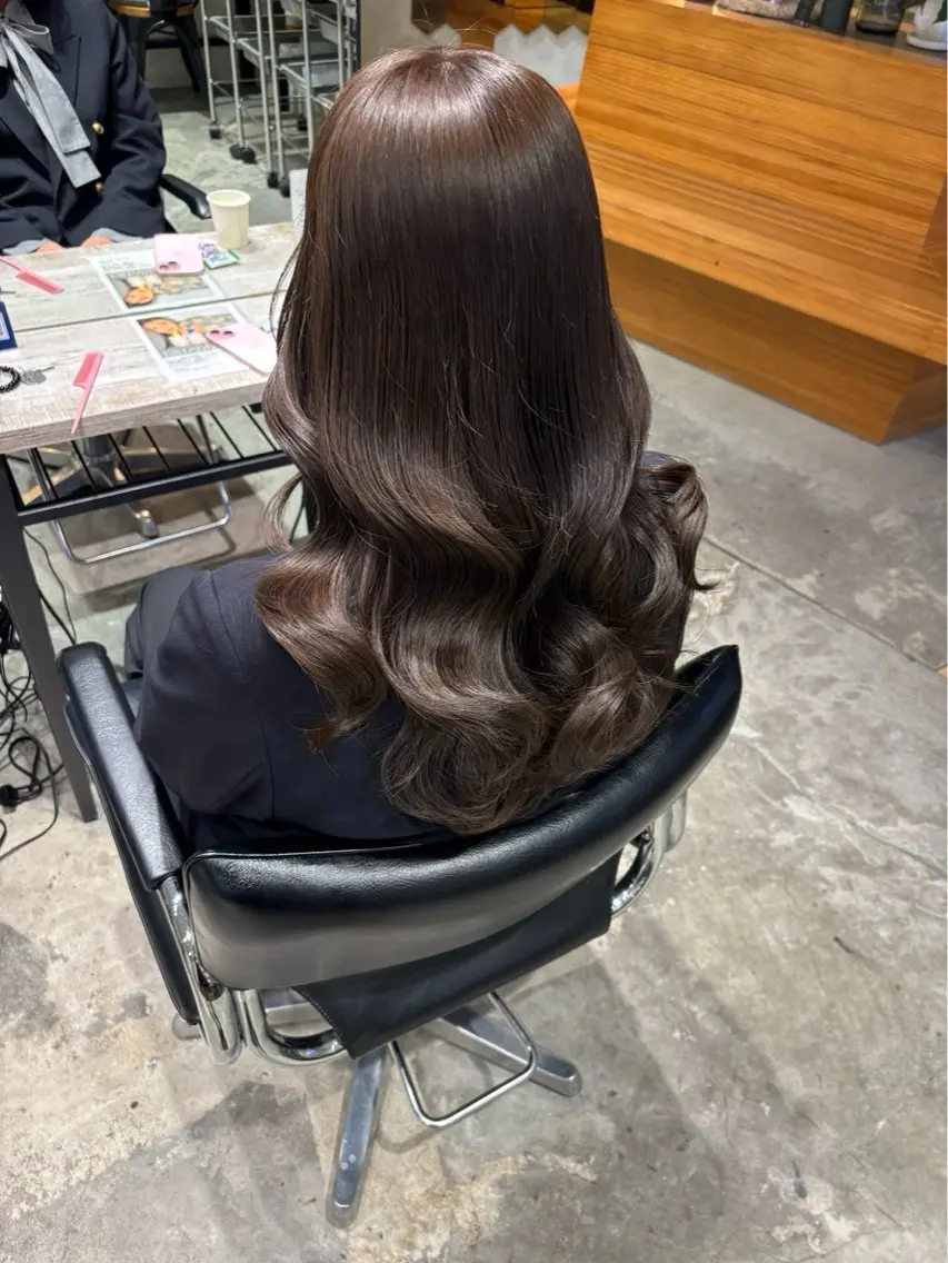 ロング カラー ヘアカラー トリートメント 🕊️🌿 透明感カラー/ひよりのヘアスタイル