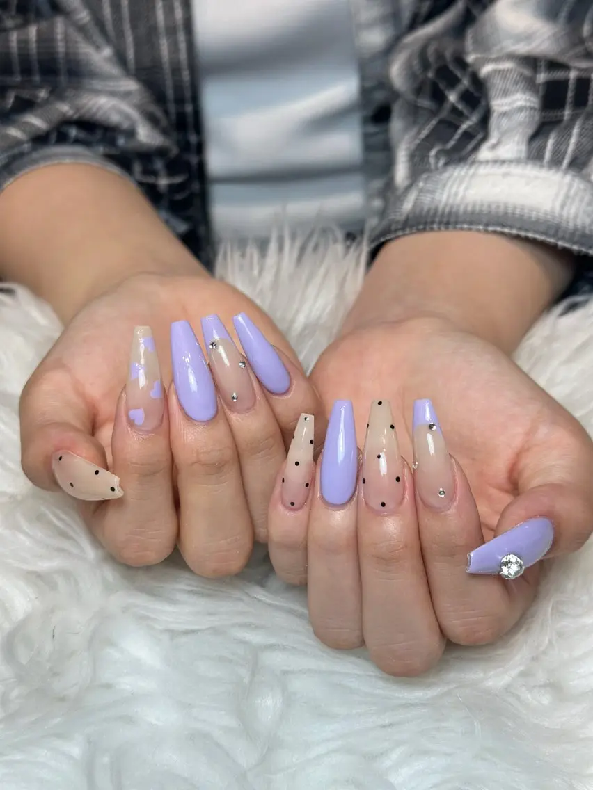 ネイル チークネイル ドット フレンチネイル グラデーション ハート ハンドネイル ハンドケア Eli Muse 新宿ネイルのネイルデザイン