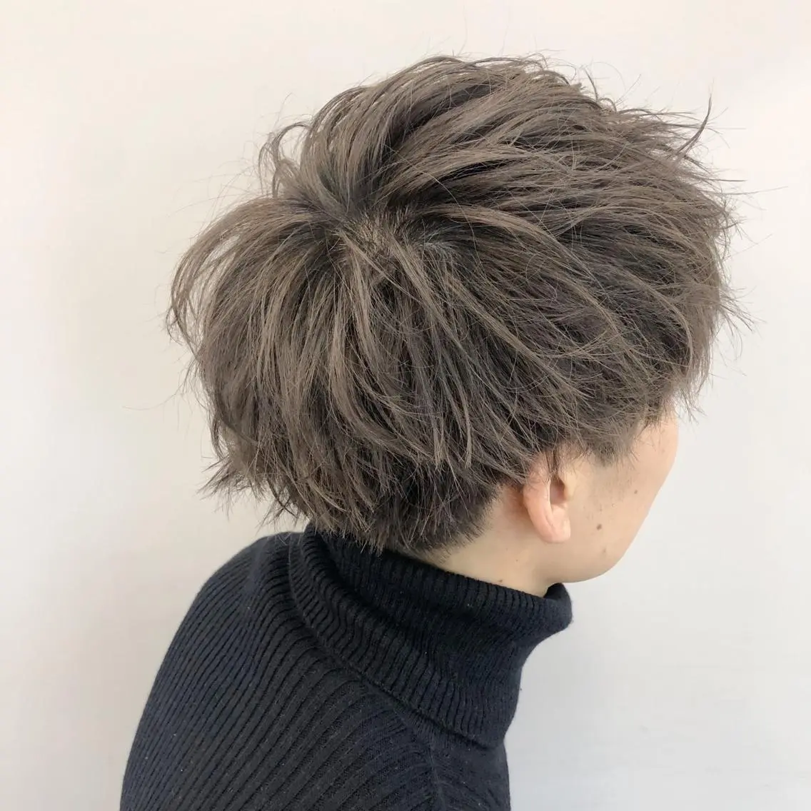 ショート カット ヘアカラー トリートメント 関 京磨のヘアスタイル