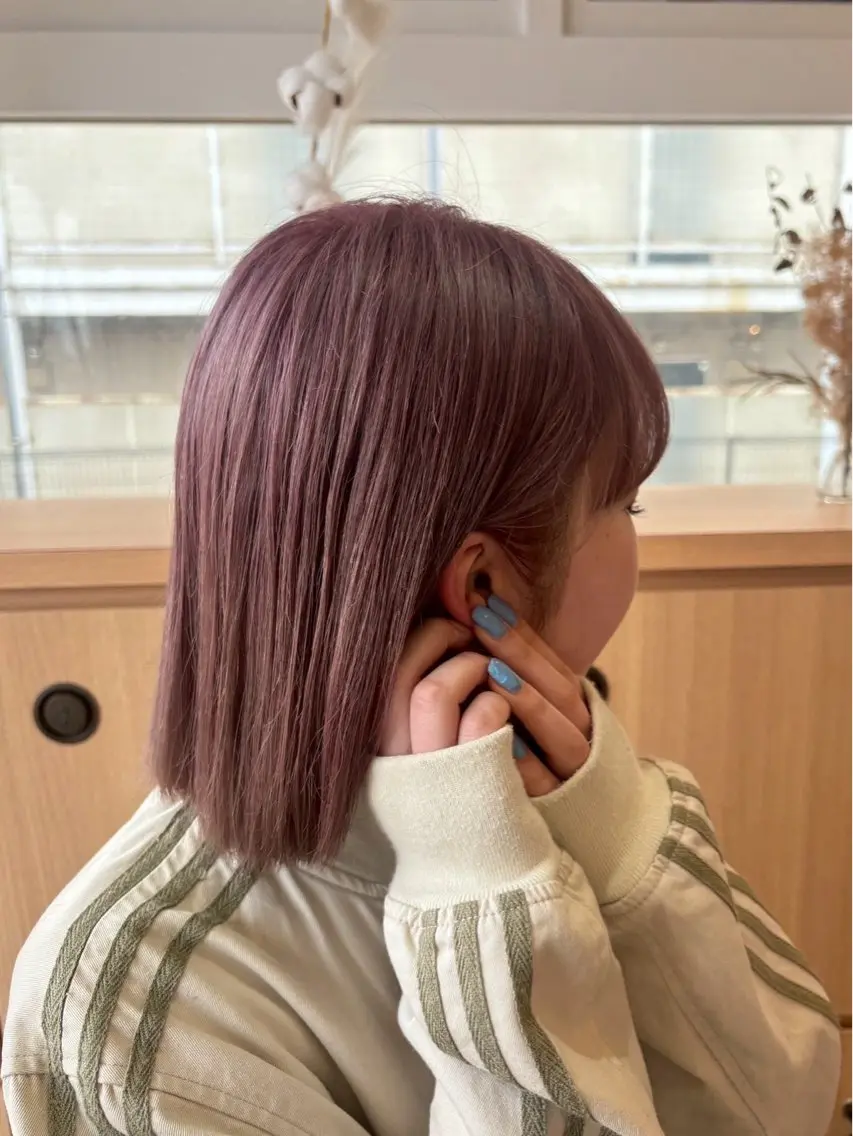 ミディアム ヘアカラー adorable 長谷川実夢のヘアスタイル