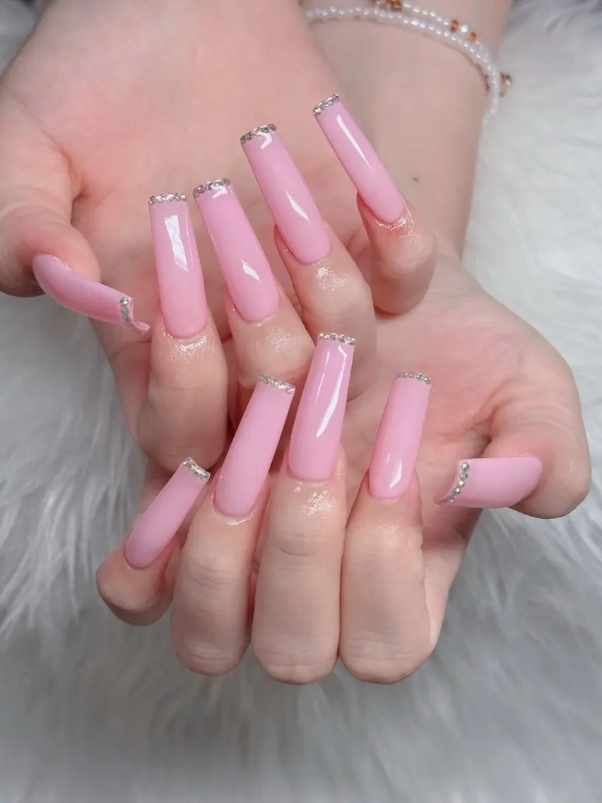 ネイル フレンチネイル ジェルネイル ガラスフレンチ ハロウィン ハート H.baby Nail Salonのネイルデザイン